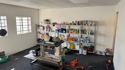 Mercury Business Park, 12 Piet Bekker Street - Unit 7 319m² Warehouse Industrial Unit Available To Let For Rent (11)